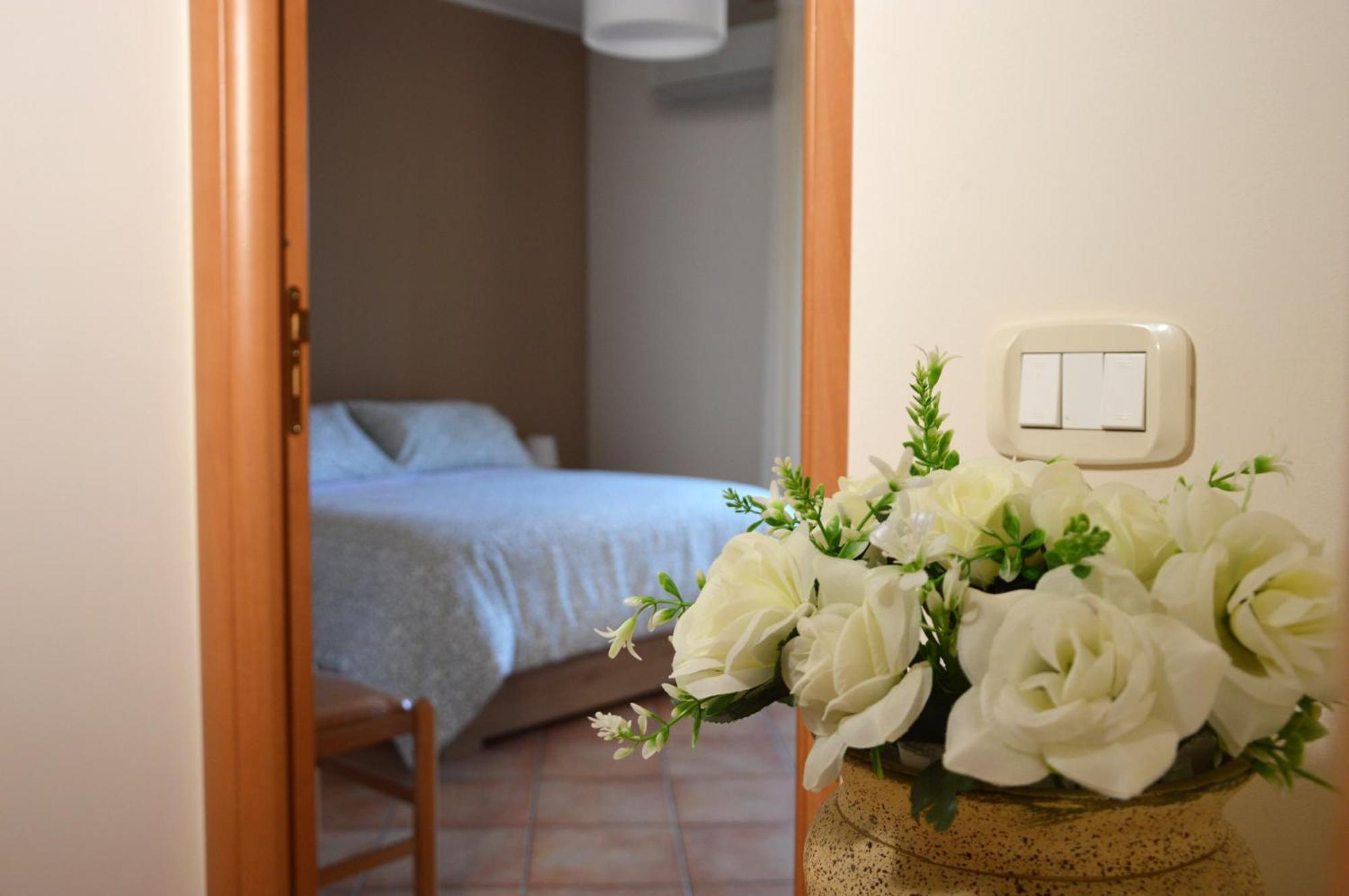 Rita Little House Apartment Маскали Екстериор снимка